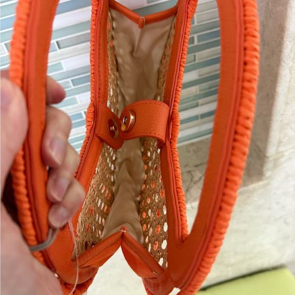 Orange Woven Circle Purse - Picture 2 of 3